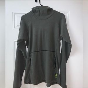 Melanzana Men’s Small Gray